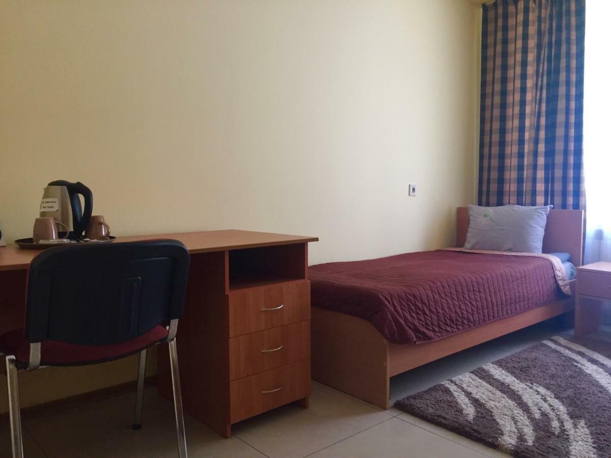 Westend Hotel Киев Экстерьер фото