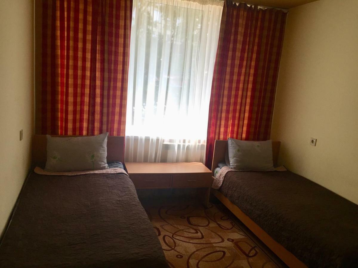 Westend Hotel Киев Экстерьер фото