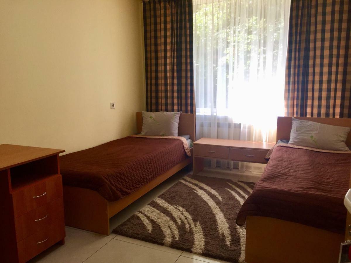 Westend Hotel Киев Экстерьер фото